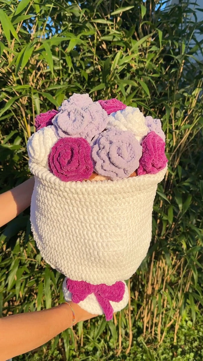 Poupée réversible bouquet de fleur